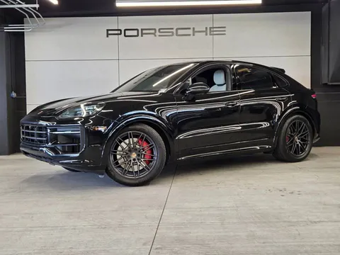 2025 Porsche Cayenne GTS Coupe