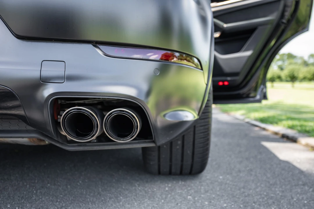 2025 Porsche 9Y0/9Y3 Cayenne GTS - Image 23 of 31