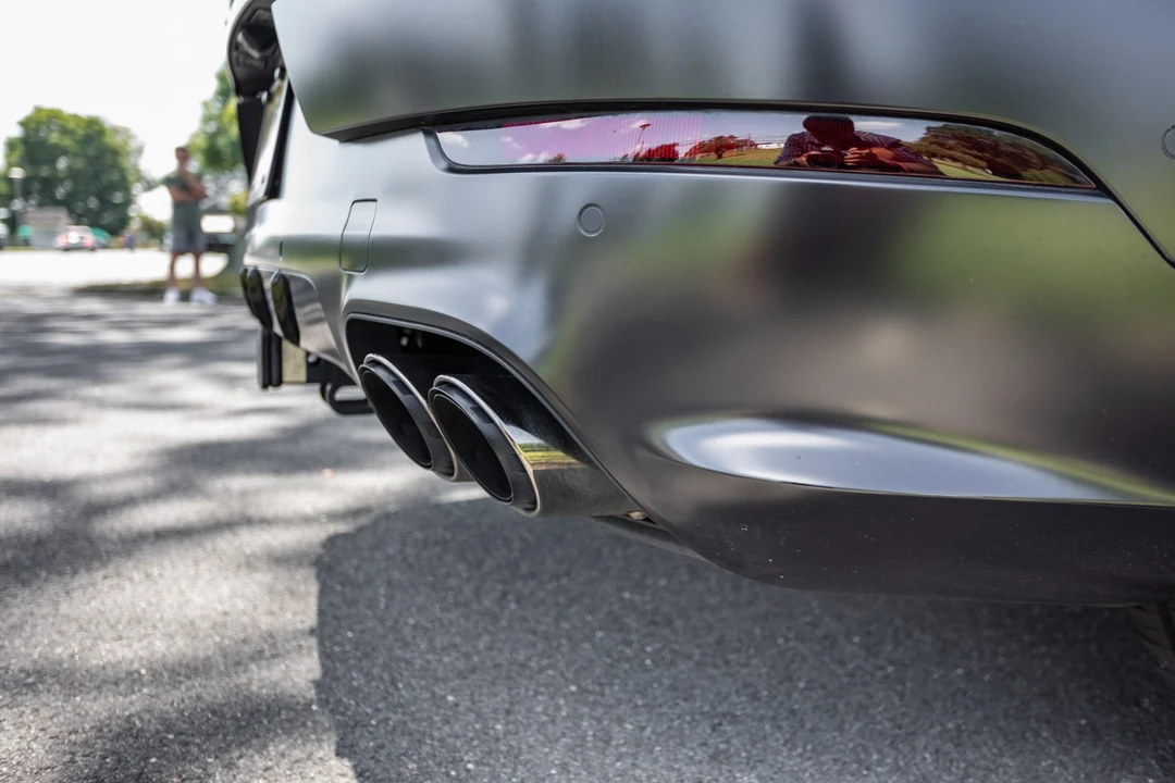 2025 Porsche 9Y0/9Y3 Cayenne GTS - Image 24 of 31