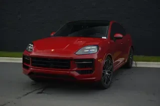 2025 Porsche 9Y0/9Y3 Cayenne GTS - Image 5 of 31
