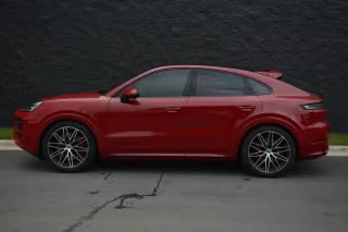 2025 Porsche 9Y0/9Y3 Cayenne GTS - Image 9 of 31