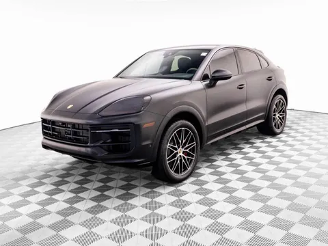 2025 Porsche Cayenne GTS Coupe