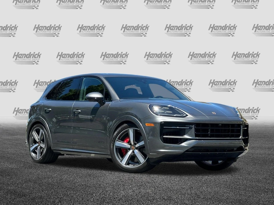 2025 Porsche 9Y0/9Y3 Cayenne GTS - Image 2 of 31