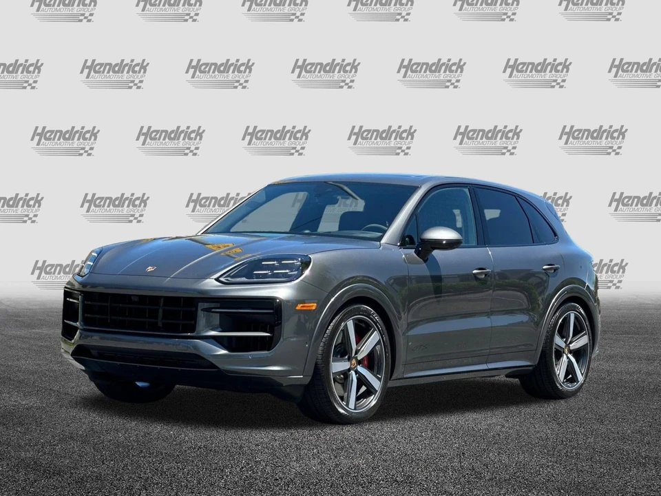 2025 Porsche 9Y0/9Y3 Cayenne GTS - Image 9 of 31