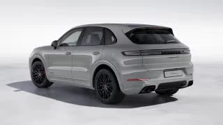 2025 Porsche 9Y0/9Y3 Cayenne GTS - Image 18 of 31