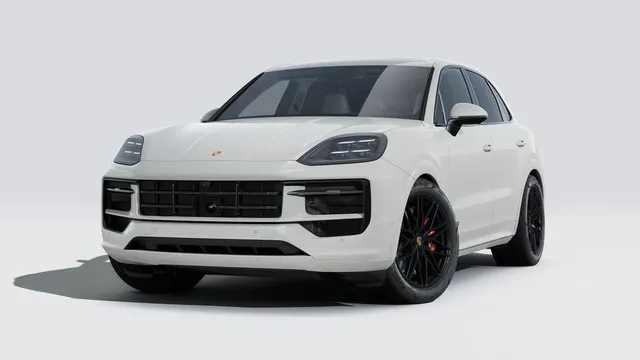 2025 Porsche Cayenne GTS
