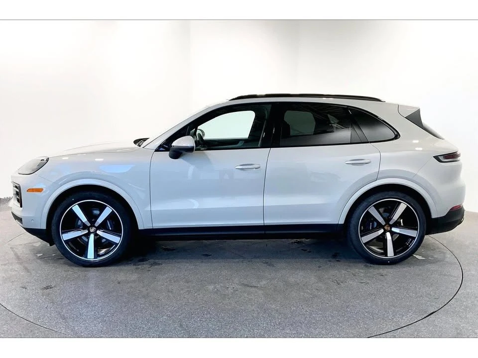 2025 Porsche 9Y0/9Y3 Cayenne - Image 8 of 20