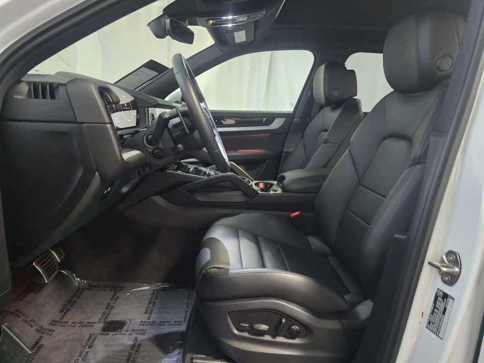2025 Porsche 9Y0/9Y3 Cayenne - Image 15 of 20