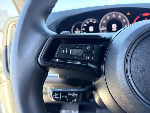 2025 Porsche 9Y0/9Y3 Cayenne - Image 8 of 20