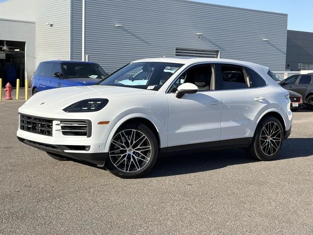 2025 Porsche 9Y0/9Y3 Cayenne - Image 2 of 20