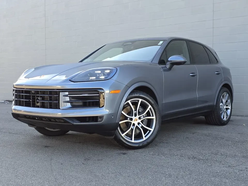 2025 Porsche 9Y0/9Y3 Cayenne - Image 12 of 13