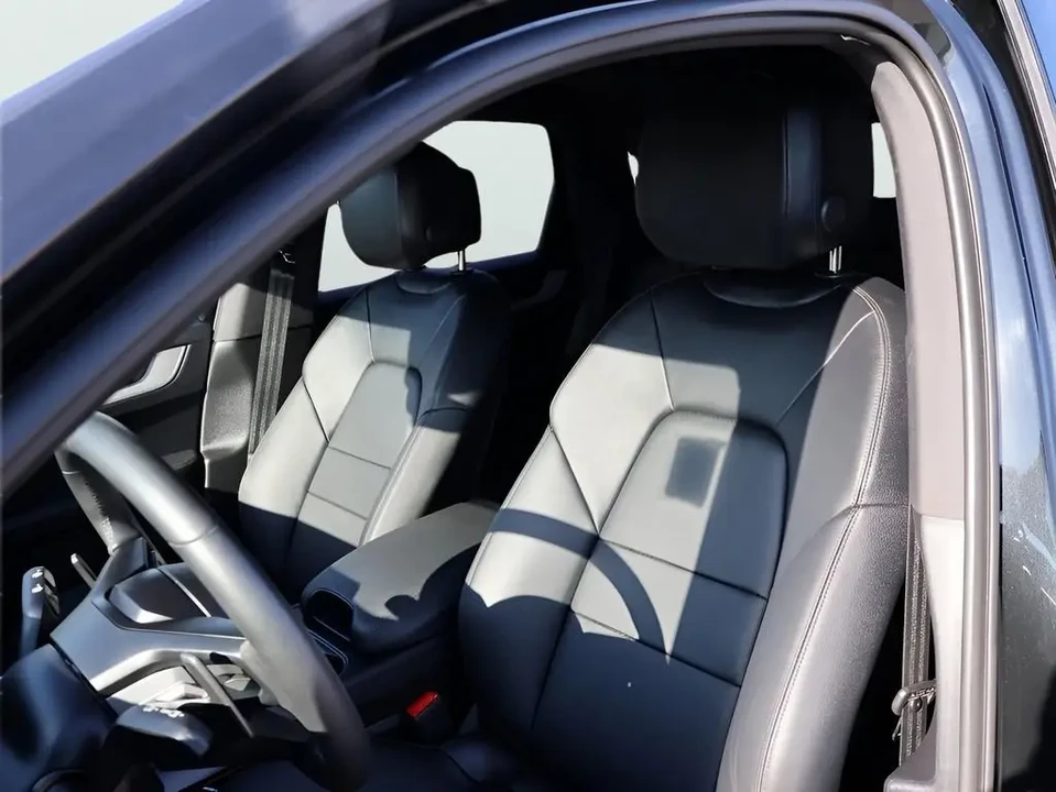 2025 Porsche 9Y0/9Y3 Cayenne - Image 5 of 13