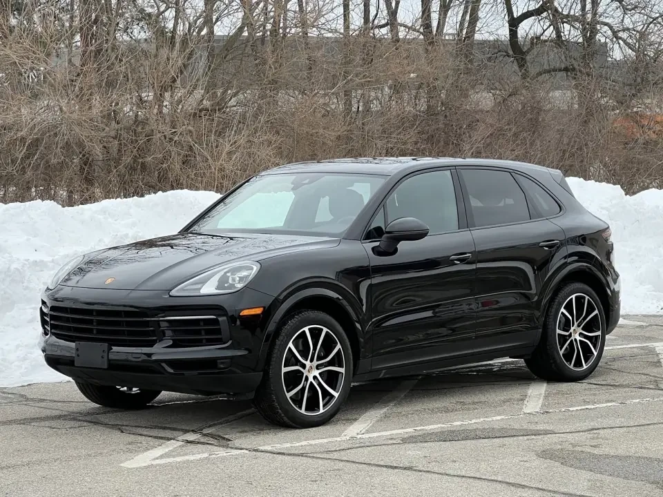 2025 Porsche 9Y0/9Y3 Cayenne - Image 12 of 13