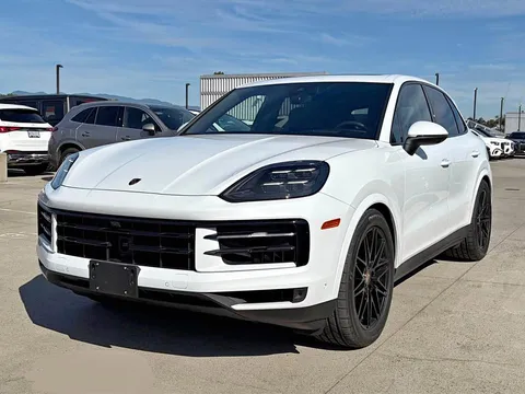 2025 Porsche Cayenne S AWD