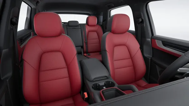 2025 Porsche Cayenne S