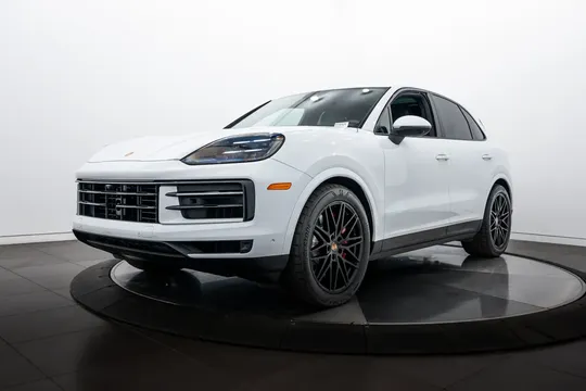 2025 Porsche Cayenne S