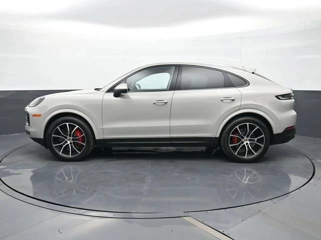 2025 Porsche 9Y0/9Y3 Cayenne Coupe - Image 2 of 5