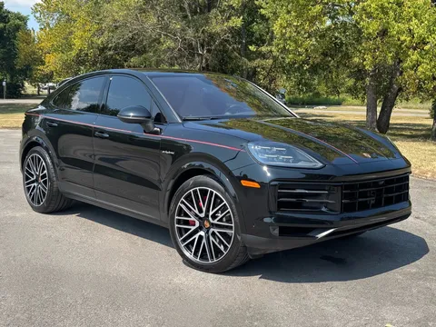 2025 Porsche Cayenne S E-Hybrid Coupe Premium Plus