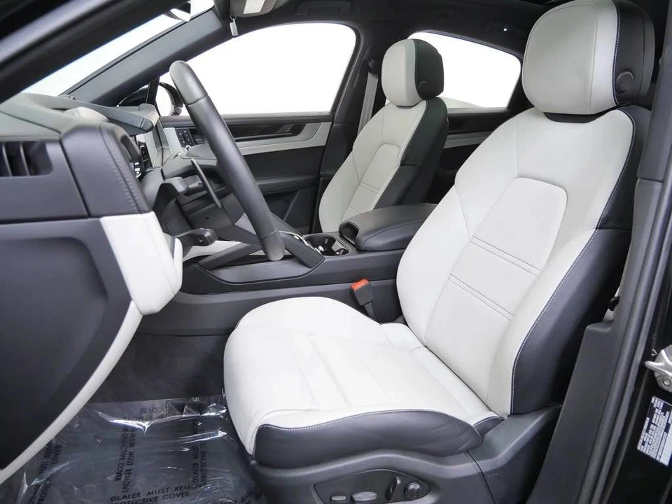 2025 Porsche 9Y0/9Y3 Cayenne Coupe - Image 5 of 5