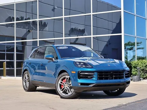 2025 Porsche Cayenne S