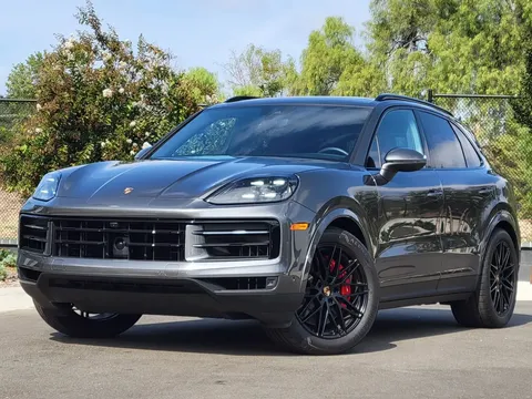 2025 Porsche Cayenne S