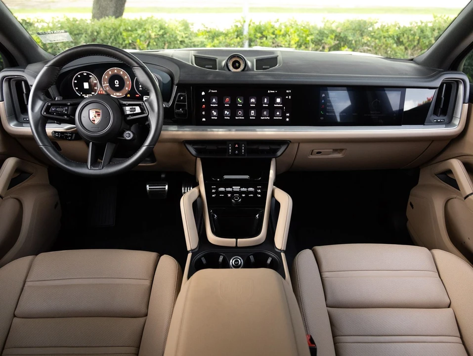 2025 Porsche 9Y0/9Y3 Cayenne S - Image 12 of 31