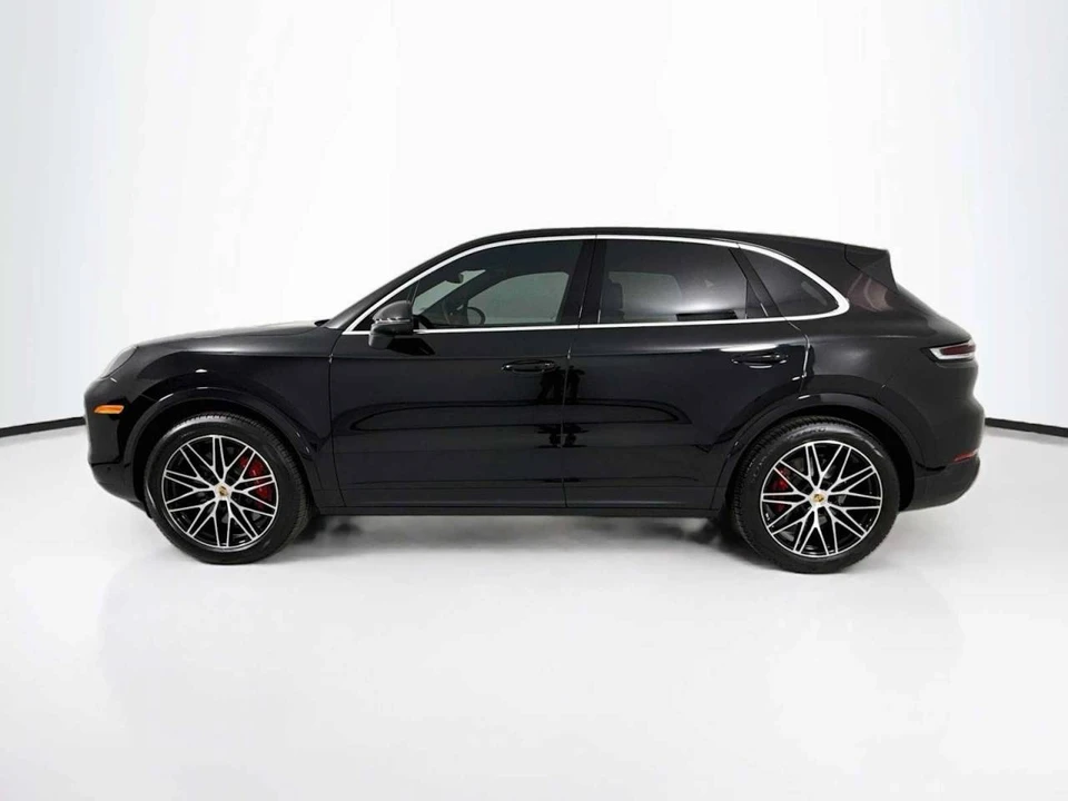 2025 Porsche 9Y0/9Y3 Cayenne S - Image 2 of 4