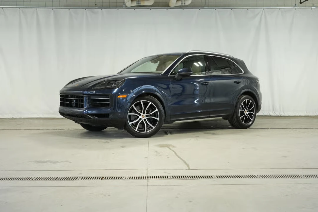 2025 Porsche 9Y0/9Y3 Cayenne S - Image 4 of 31