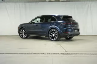 2025 Porsche 9Y0/9Y3 Cayenne S - Image 17 of 31