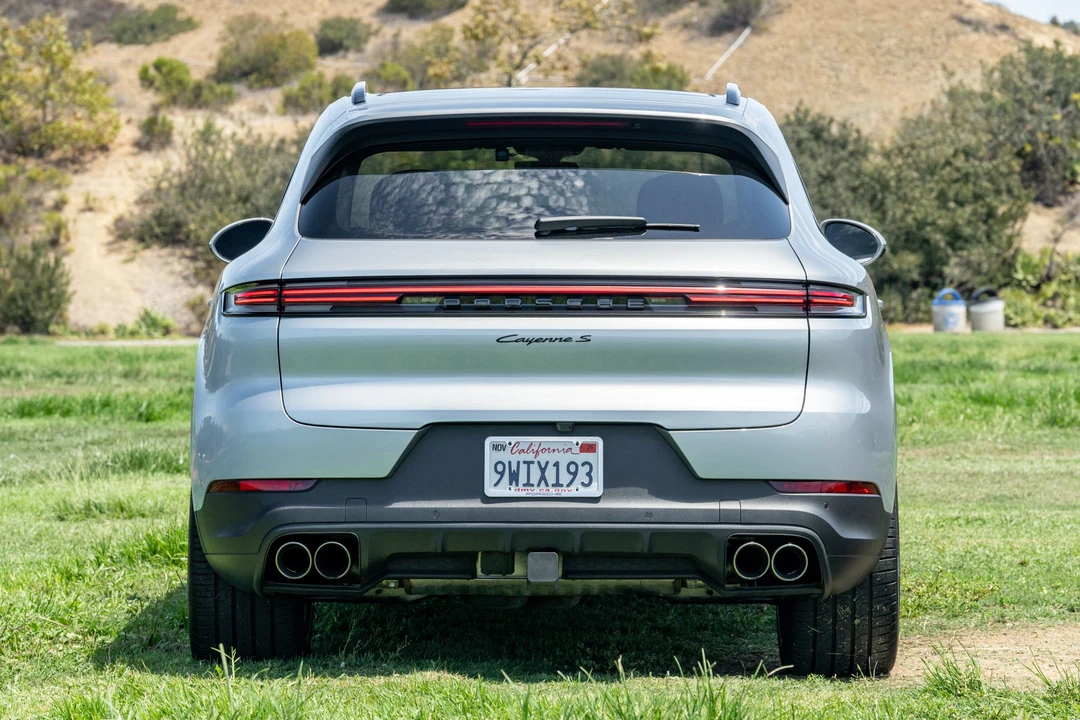 2025 Porsche 9Y0/9Y3 Cayenne S - Image 6 of 31