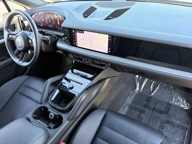 2025 Porsche 9Y0/9Y3 Cayenne - Image 7 of 10
