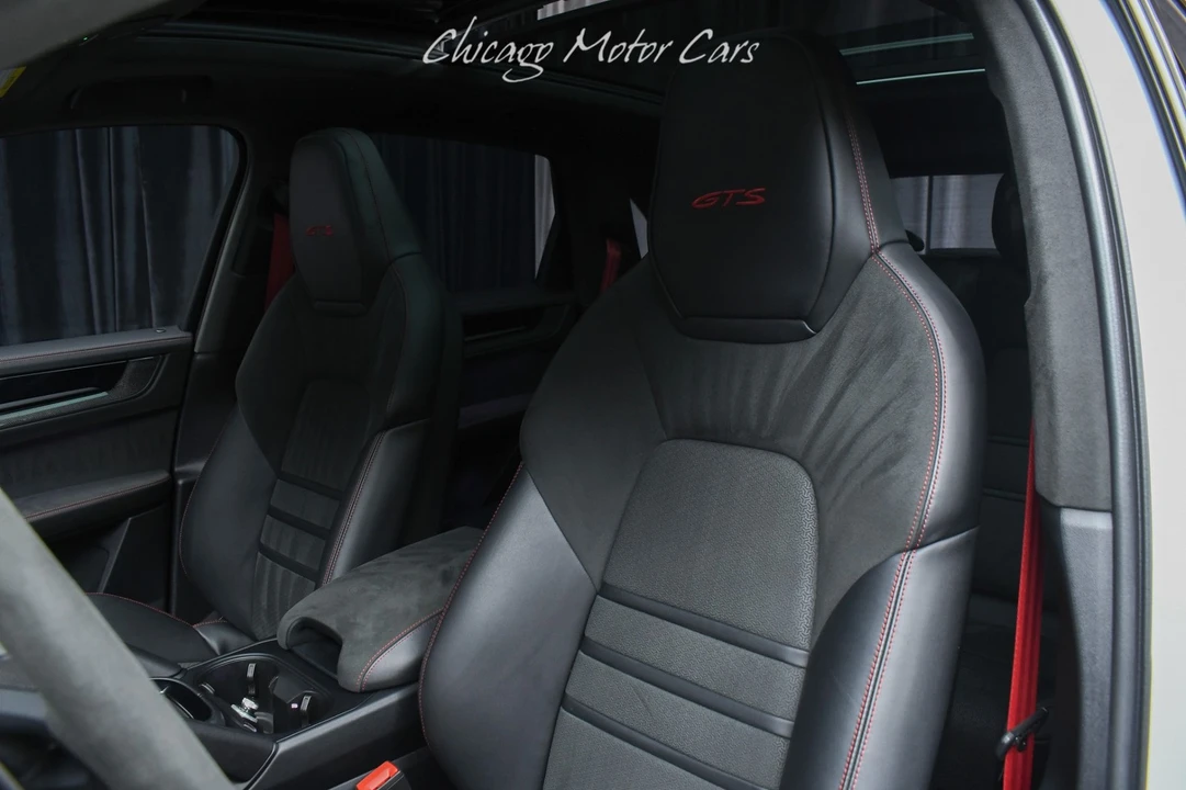 2025 Porsche 9Y0/9Y3 Cayenne - Image 11 of 31