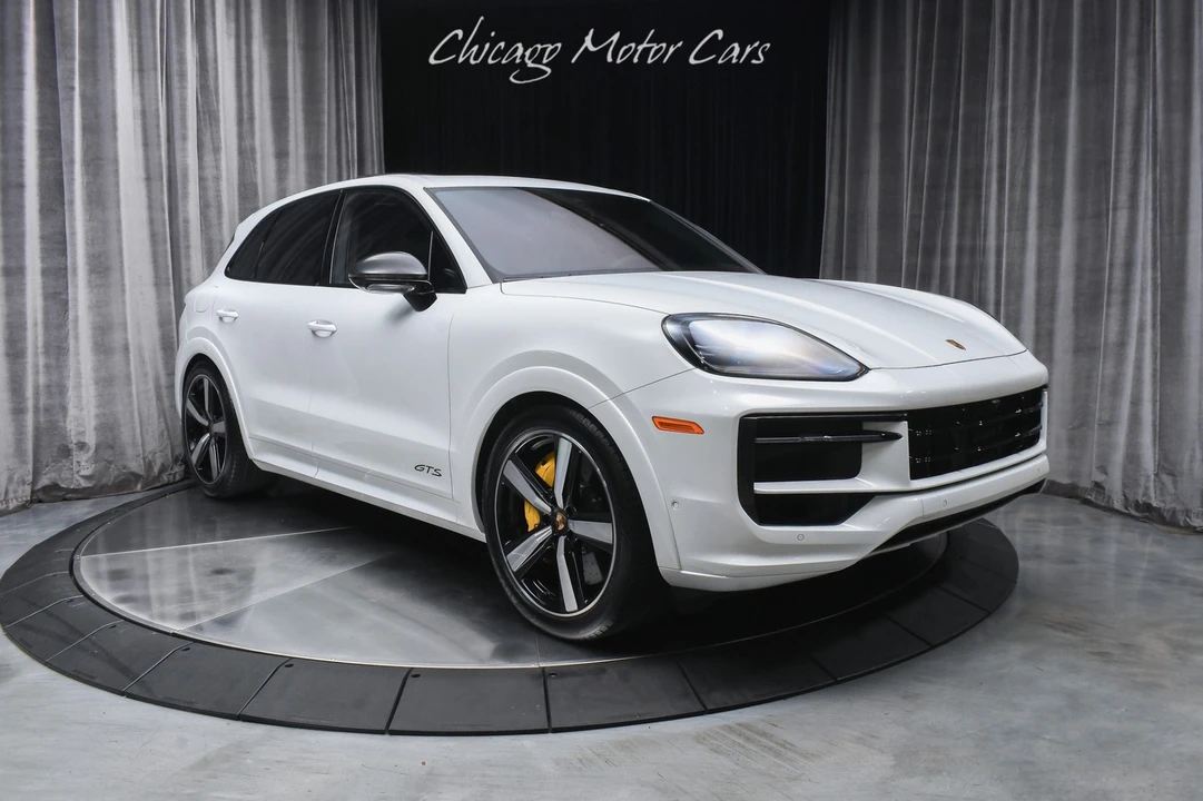 2025 Porsche 9Y0/9Y3 Cayenne - Image 8 of 31