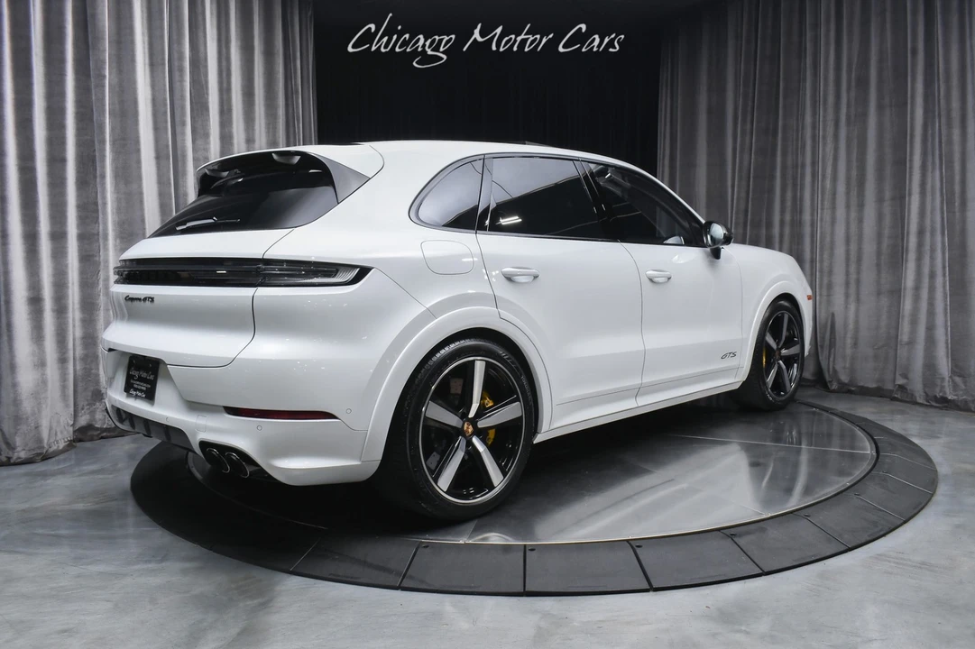 2025 Porsche 9Y0/9Y3 Cayenne - Image 5 of 31