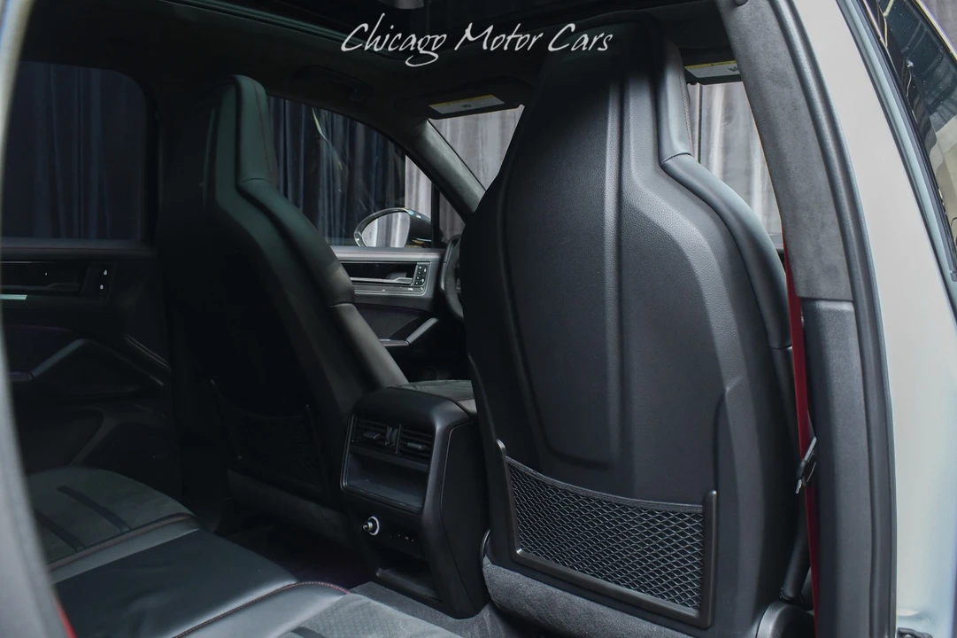 2025 Porsche 9Y0/9Y3 Cayenne - Image 25 of 31