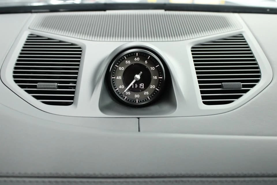 2025 Porsche 9Y0/9Y3 Cayenne - Image 8 of 12