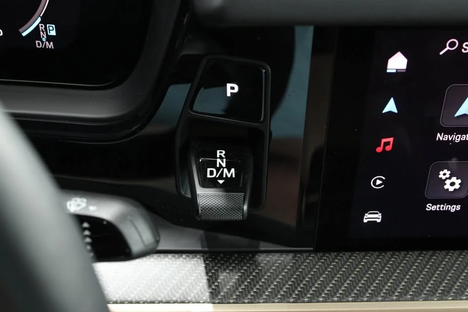 2025 Porsche 9Y0/9Y3 Cayenne - Image 7 of 12