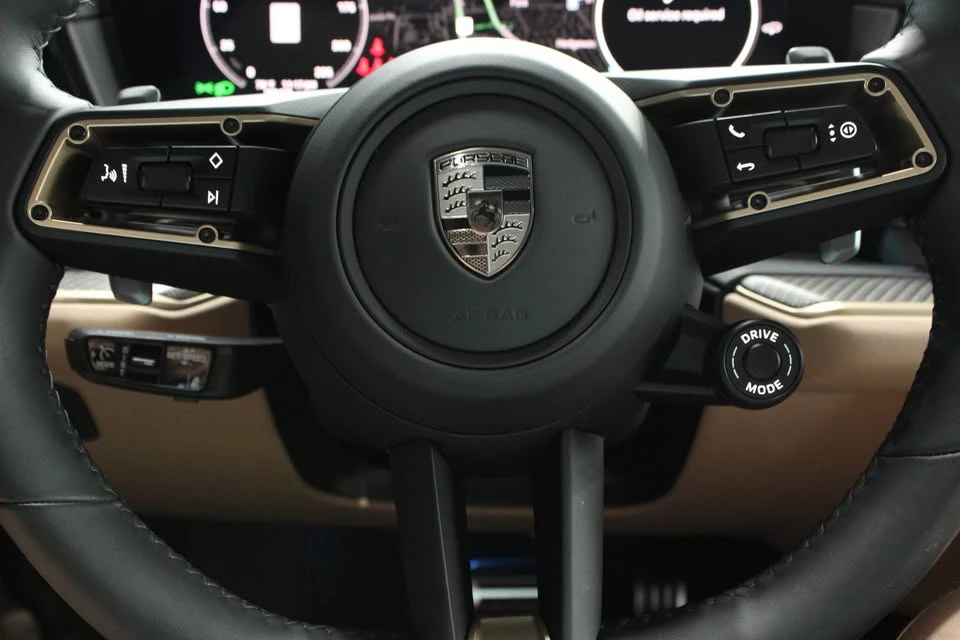 2025 Porsche 9Y0/9Y3 Cayenne - Image 6 of 12