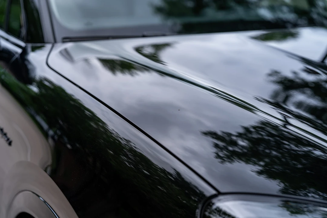 2025 Porsche 9Y0/9Y3 Cayenne Turbo - Image 11 of 31