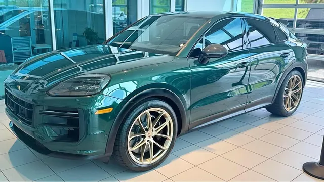 2025 Porsche Cayenne Turbo GT
