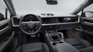 2025 Porsche 9Y0/9Y3 Cayenne Turbo GT - Image 26 of 31
