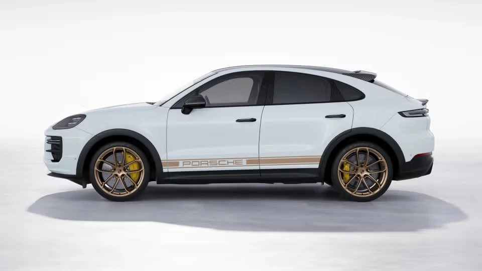 2025 Porsche 9Y0/9Y3 Cayenne Turbo GT - Image 12 of 31