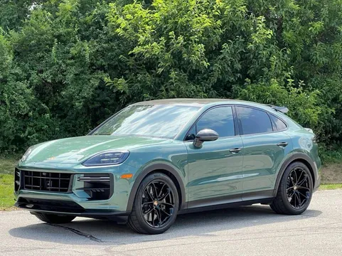 2025 Porsche Cayenne Turbo GT