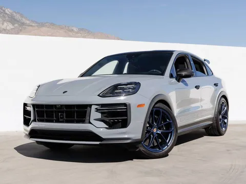 2025 Porsche Cayenne Turbo GT