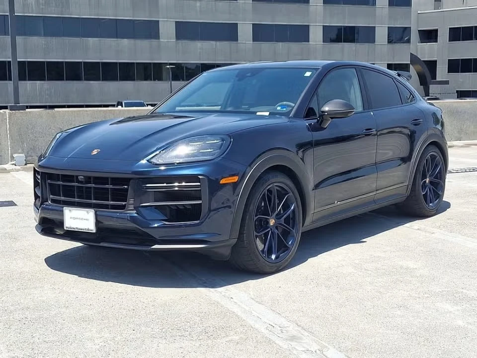 2025 Porsche 9Y0/9Y3 Cayenne Turbo GT - Image 3 of 31