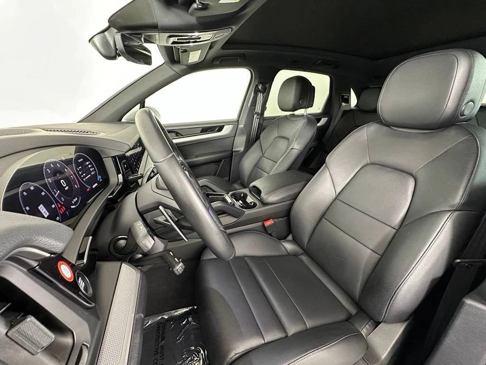 2025 Porsche 9Y0/9Y3 Cayenne - Image 5 of 5