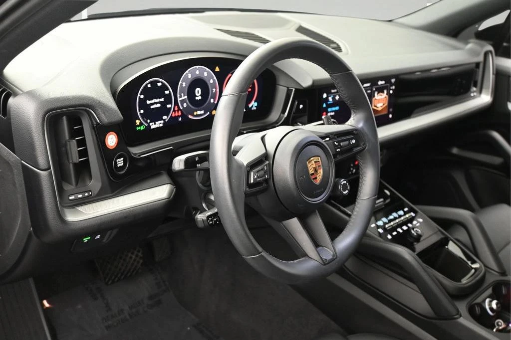 2025 Porsche 9Y0/9Y3 Cayenne - Image 5 of 5