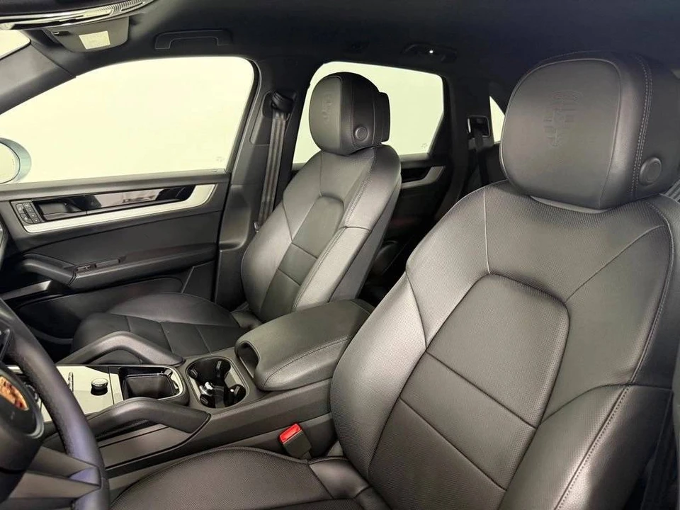2025 Porsche 9Y0/9Y3 Cayenne - Image 5 of 5