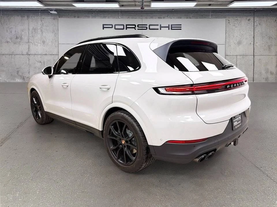 2025 Porsche 9Y0/9Y3 Cayenne - Image 3 of 5