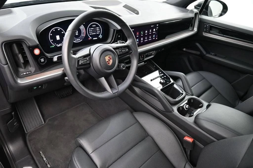 2025 Porsche 9Y0/9Y3 Cayenne - Image 4 of 5